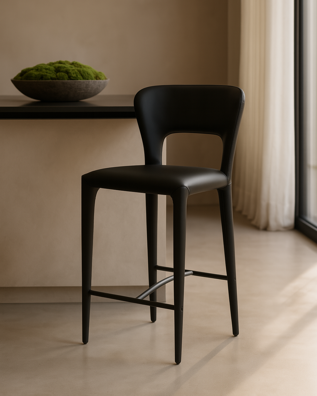Pari I Bar Stool - Mustang Black