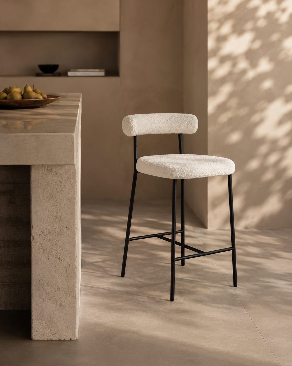 Alita Stool - Chex Bouclé Polar