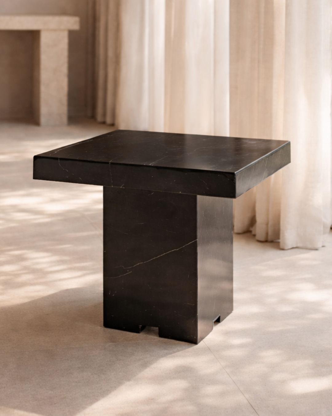 Noche Side Table